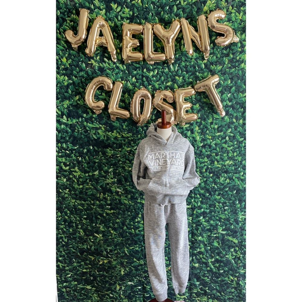 Martha’s Vineyard 2 piece Sweatsuit